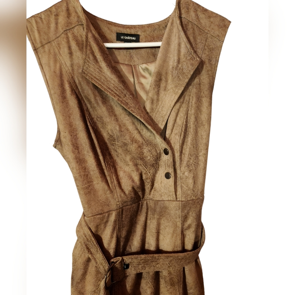 2/22$ Dress Le chateau Medium - Picture 3 of 5